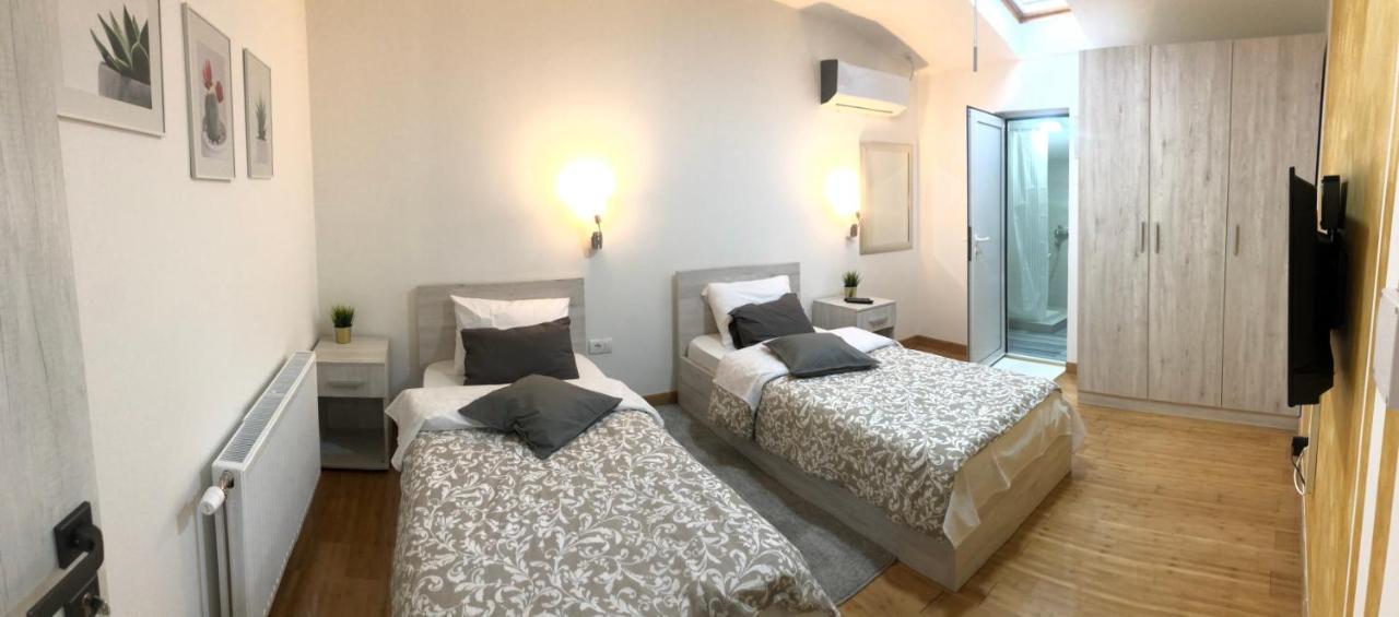 Tepic Garni Hotel Temerin Exterior foto