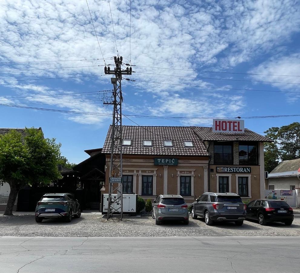 Tepic Garni Hotel Temerin Exterior foto